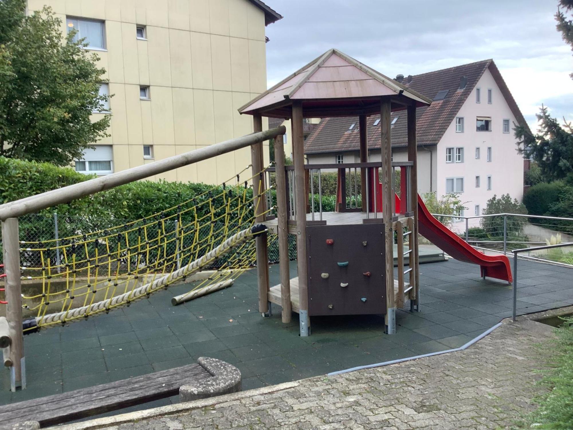 Chambre Spacieuse Et Confortable Avec Ecran Plat Oetwil an Der Limmat Exteriör bild