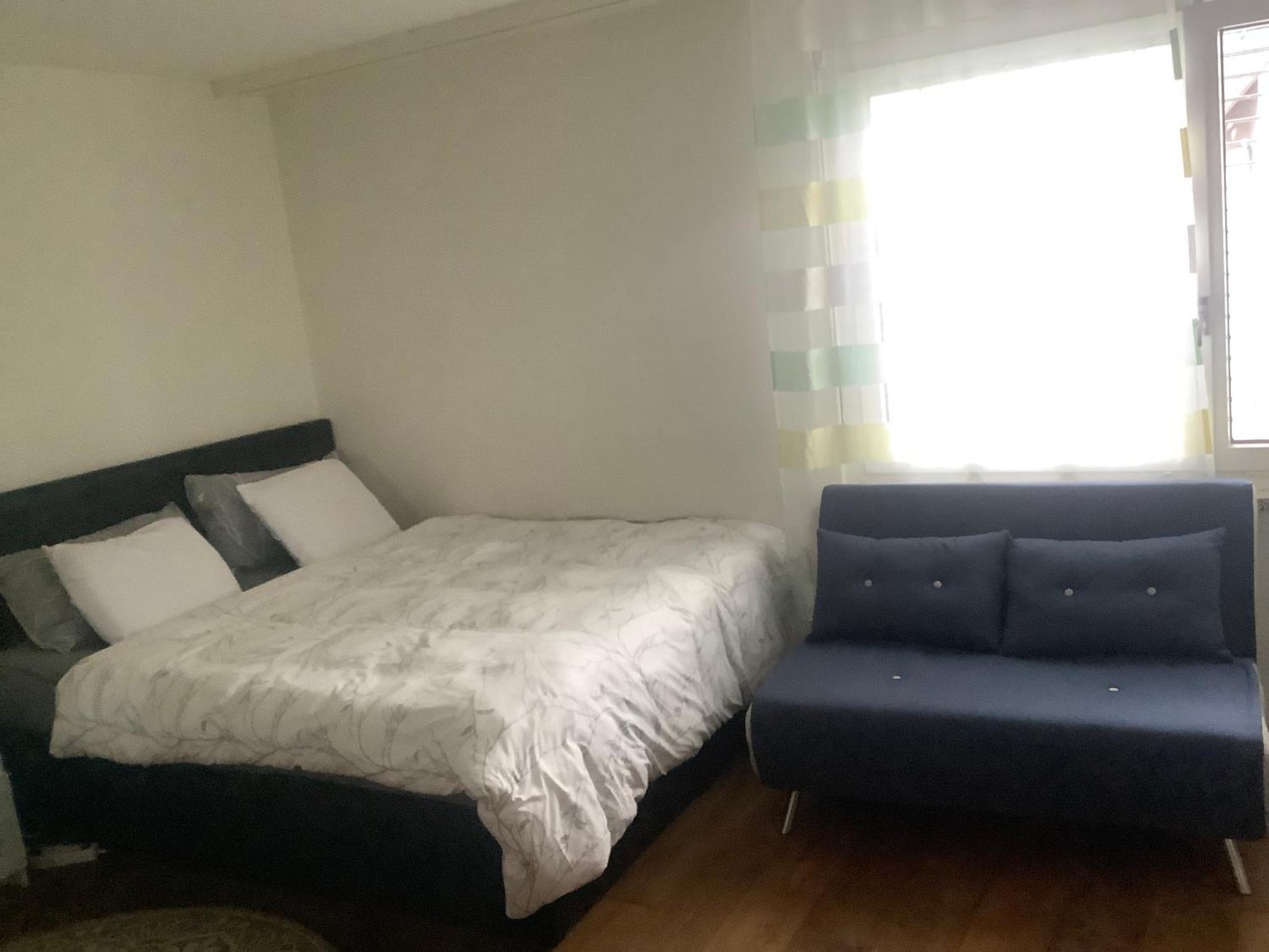 Chambre Spacieuse Et Confortable Avec Ecran Plat Oetwil an Der Limmat Exteriör bild